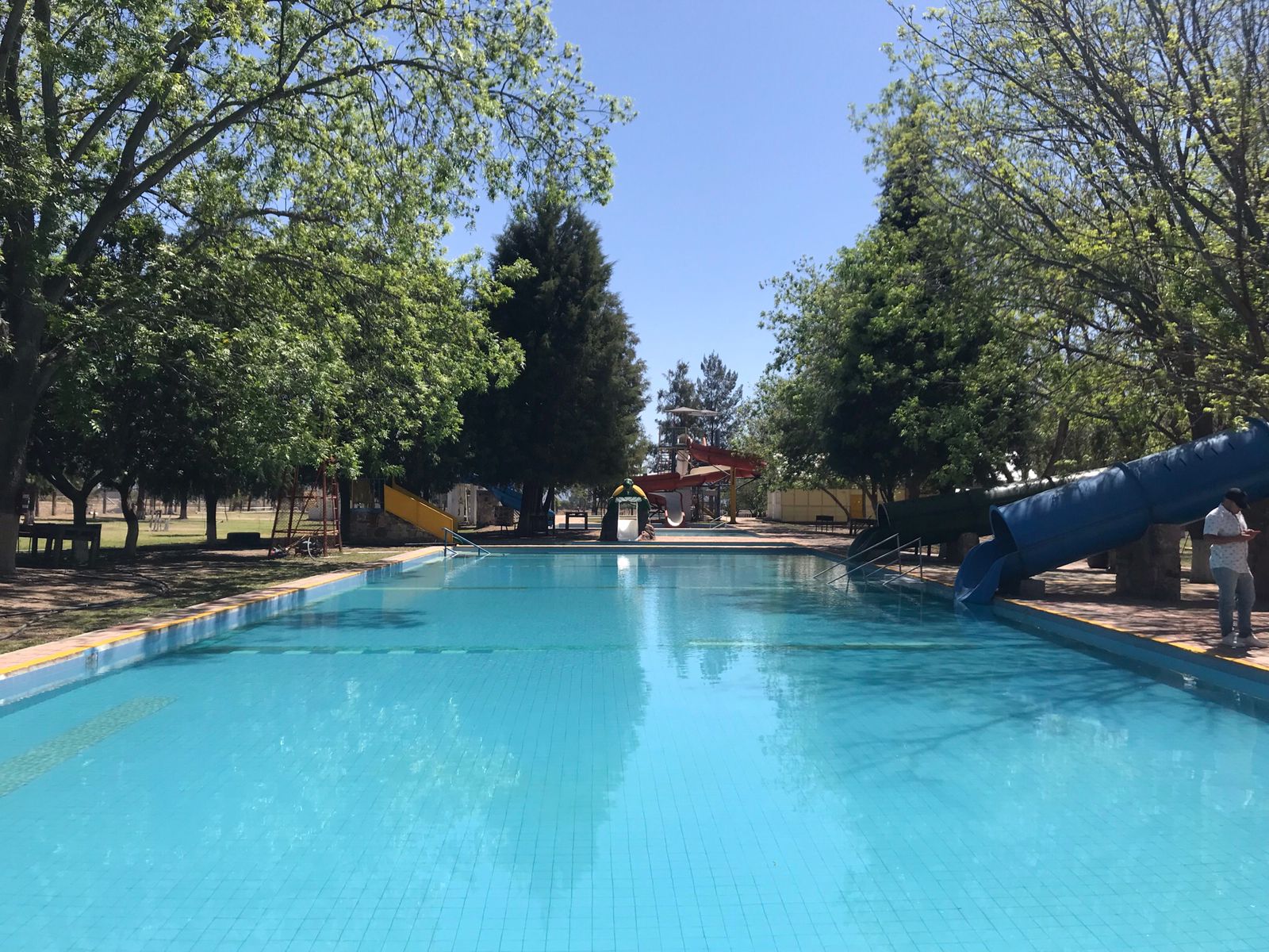 Alberca principal del Balneario Gogorrón