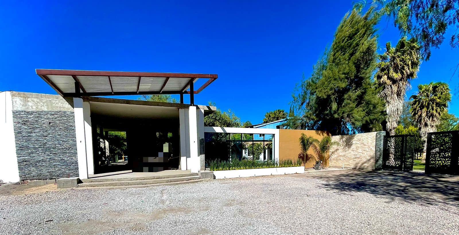 Piscinas de aguas termales del Balneario